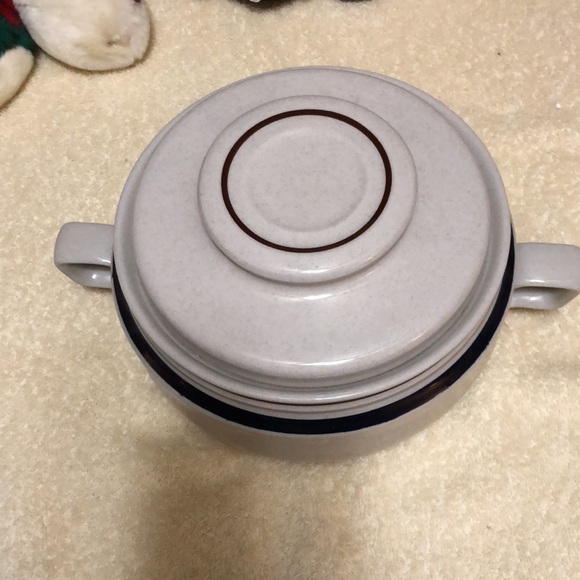 Chateau Other - DONATED Vintage Contemporary Chateau Stoneware Hand Painted Casserole